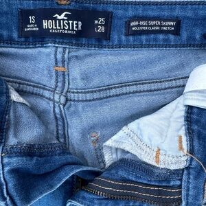 Hollister High-Rise Super Skinny Jeans - Blue